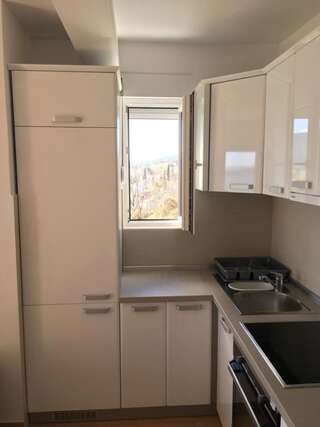 Апартаменты Apartment Svetlana Биела Апартаменты с балконом-30