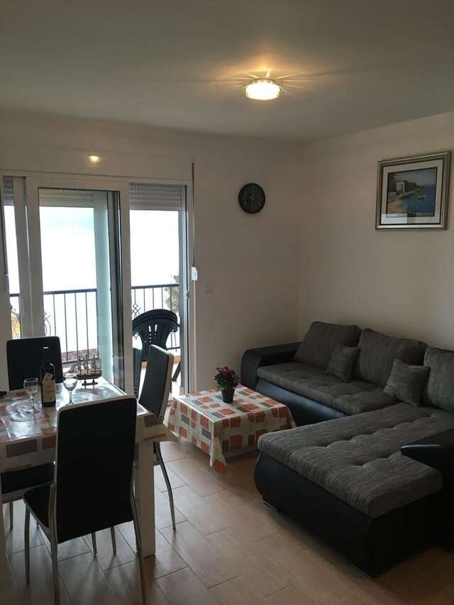 Апартаменты Apartment Svetlana Биела-13