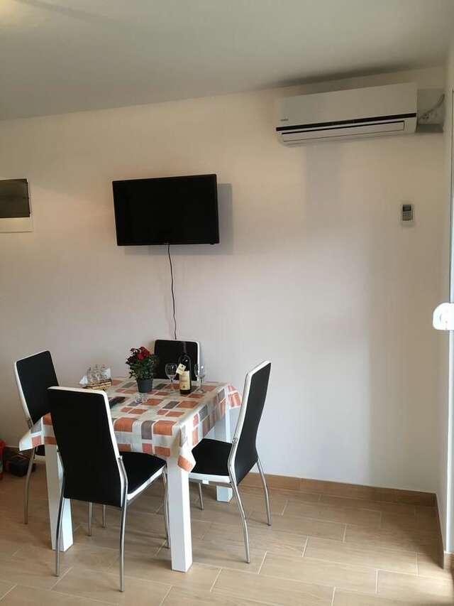 Апартаменты Apartment Svetlana Биела-24
